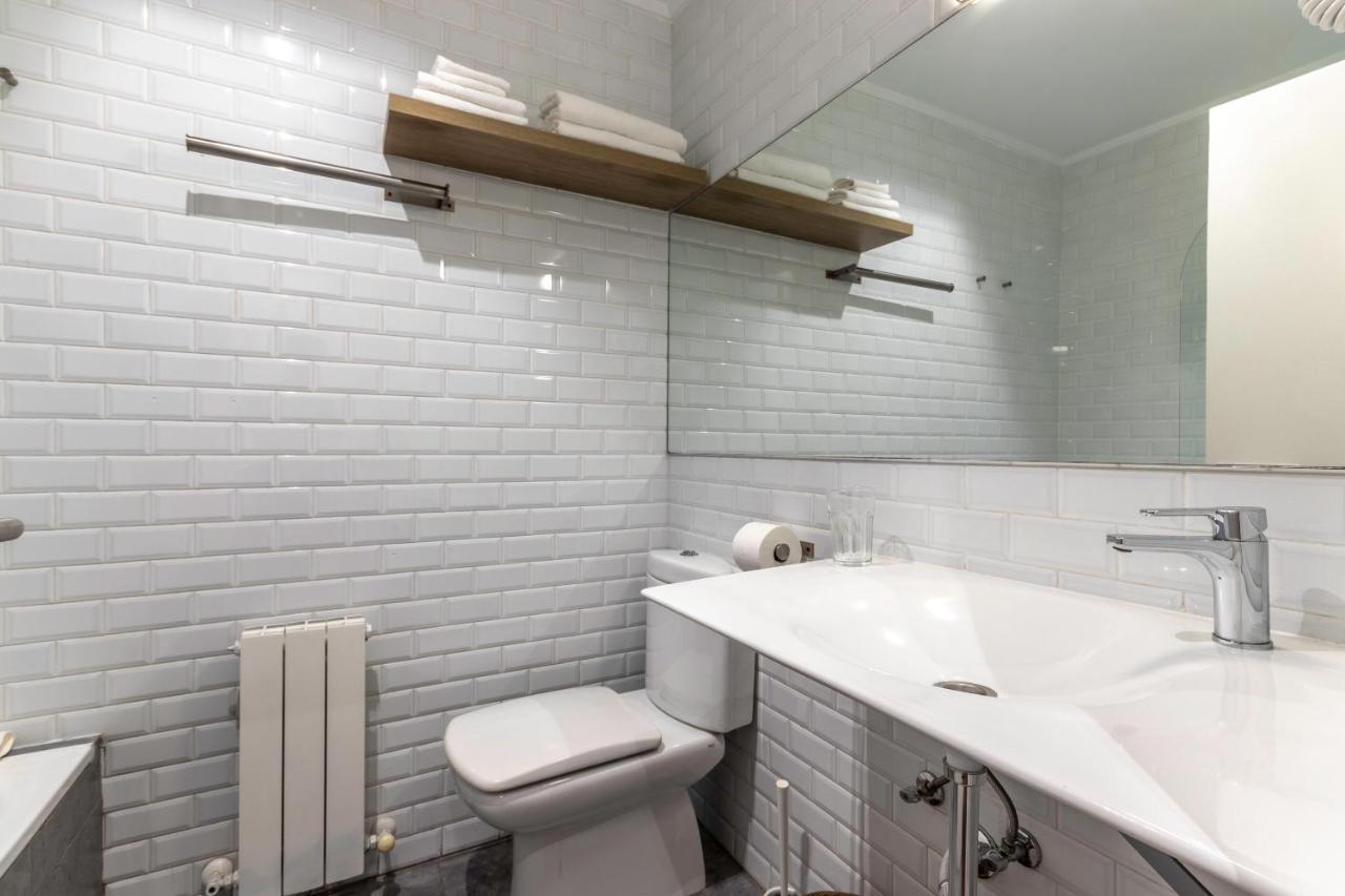 Chambre Double avec 2 Lits Simples - Vue sur Extérieur